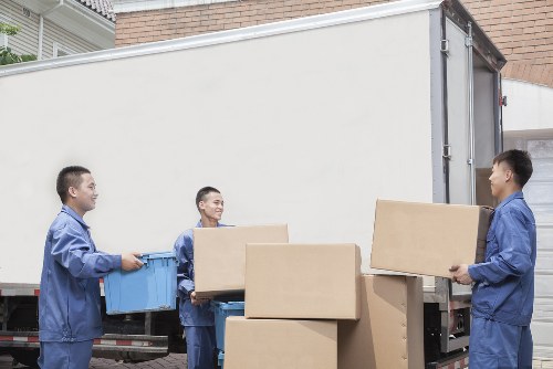 Specialist handling of furniture and fragile items during a Brompton move