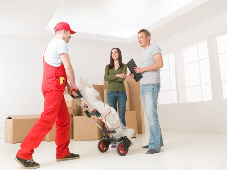 Piano moving service in Brompton for safe local and long-distance relocation